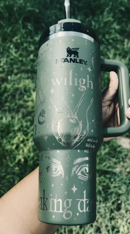 Stanley x Twilight theme Engraved 40oz Tumbler